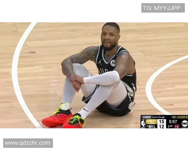 镜头捕捉：利拉德赛场小动作引发热议