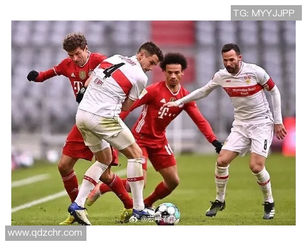 球员比赛中被红牌罚下，镜头捕捉愤怒瞬间